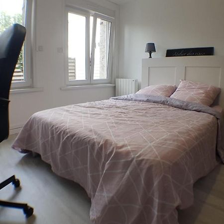 Appartement Avec Jardin Hyper Entre ヴァランシエンヌ エクステリア 写真