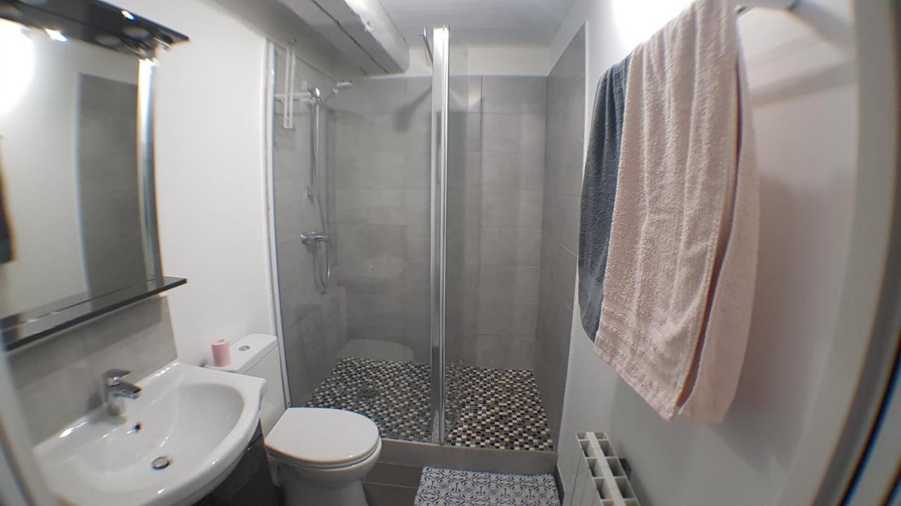 Appartement Avec Jardin Hyper Entre ヴァランシエンヌ エクステリア 写真
