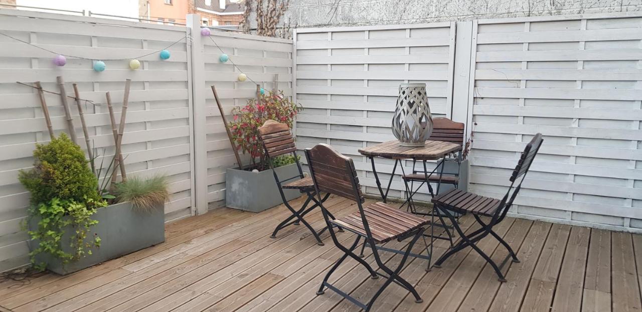 Appartement Avec Jardin Hyper Entre ヴァランシエンヌ エクステリア 写真